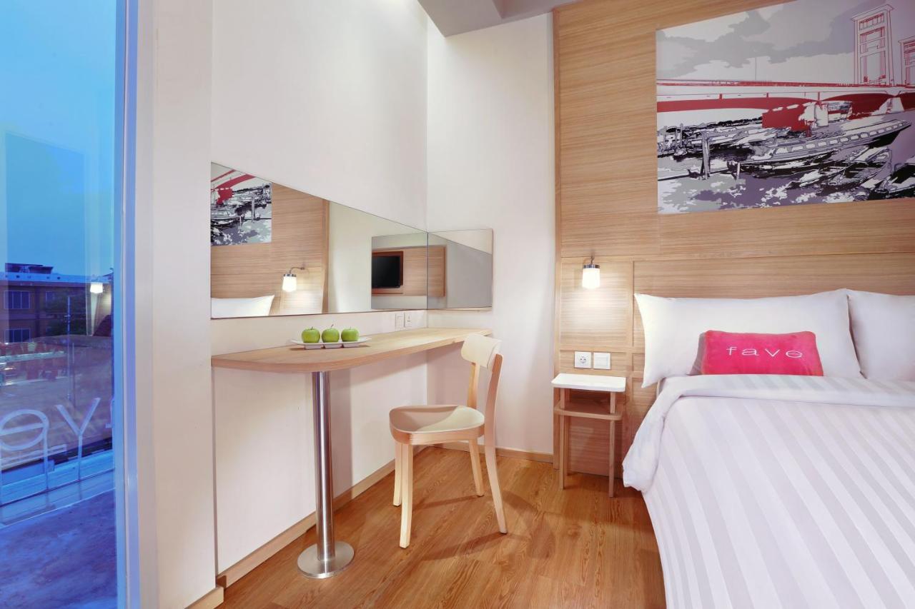 Favehotel Palembang Exterior foto